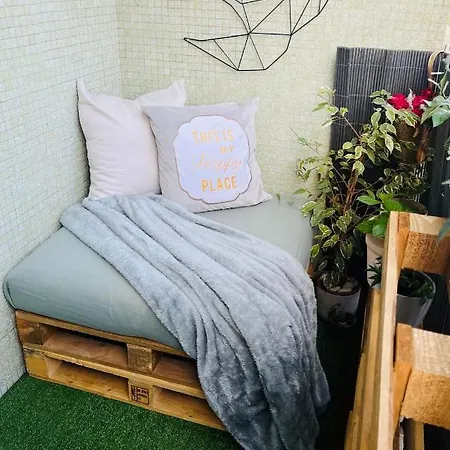 Проживание в семье Sunshine Guest House *