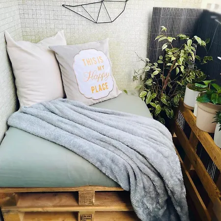 Sunshine Guest House Проживание в семье *